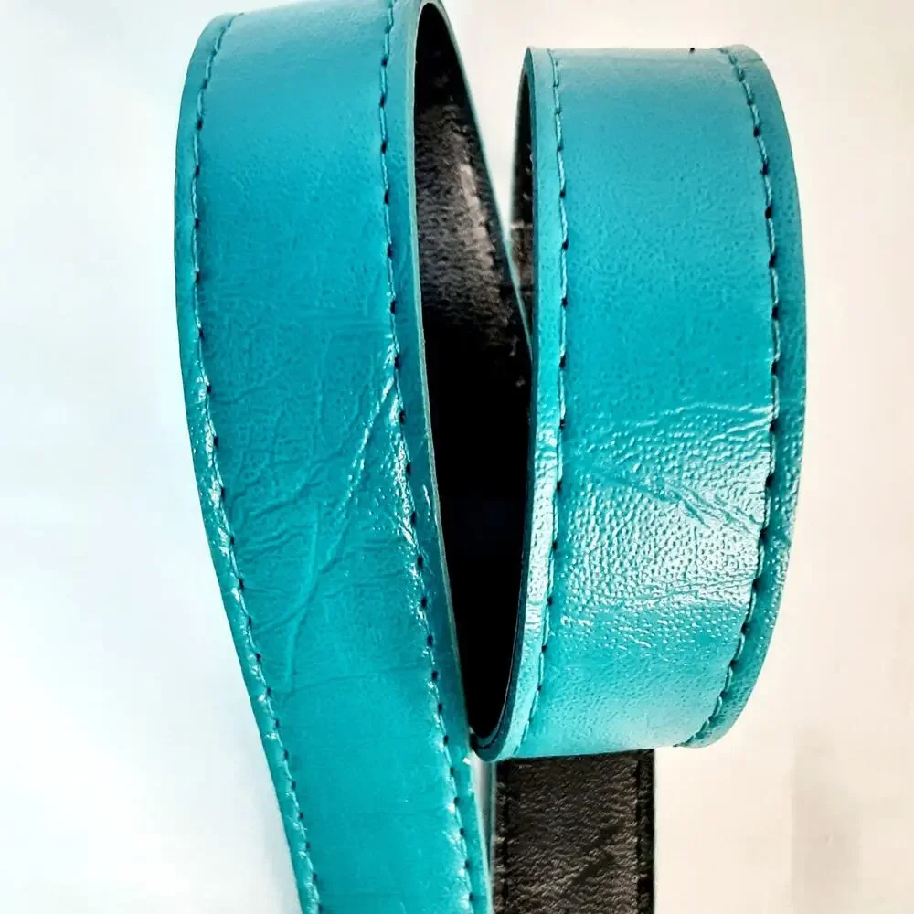 💎Womens Teal Blue Textured Faux Leather Belt Size Medium Covered Buckle Mexico